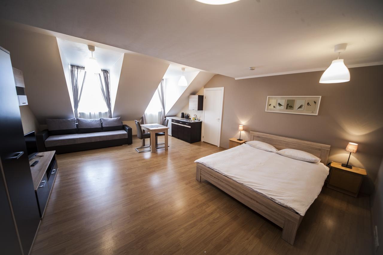 Old Town Apartments Рига Экстерьер фото